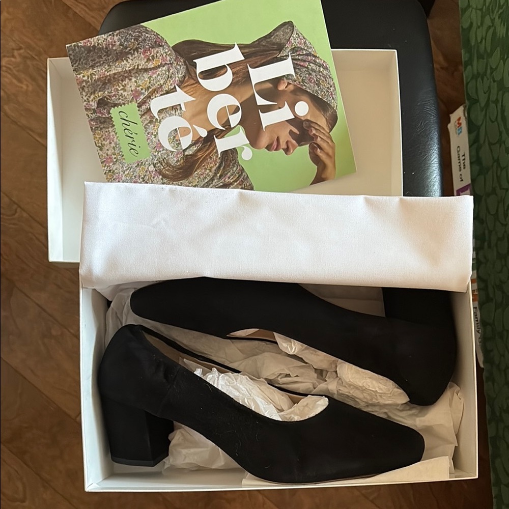 Rouje Black Heeled Shoes